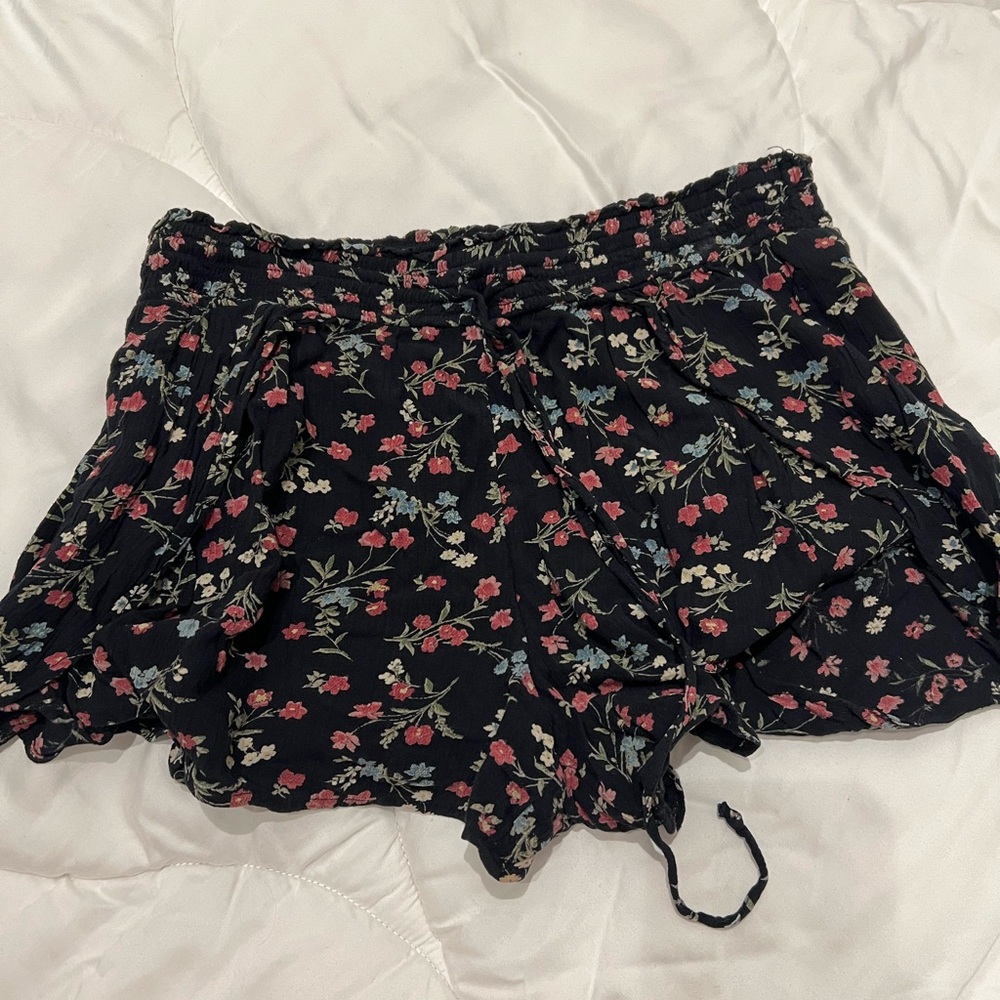 Floral Black Women's Shorts
